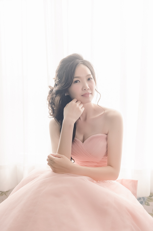 31179915146 1b352ea903 o 自助婚紗配合造型師